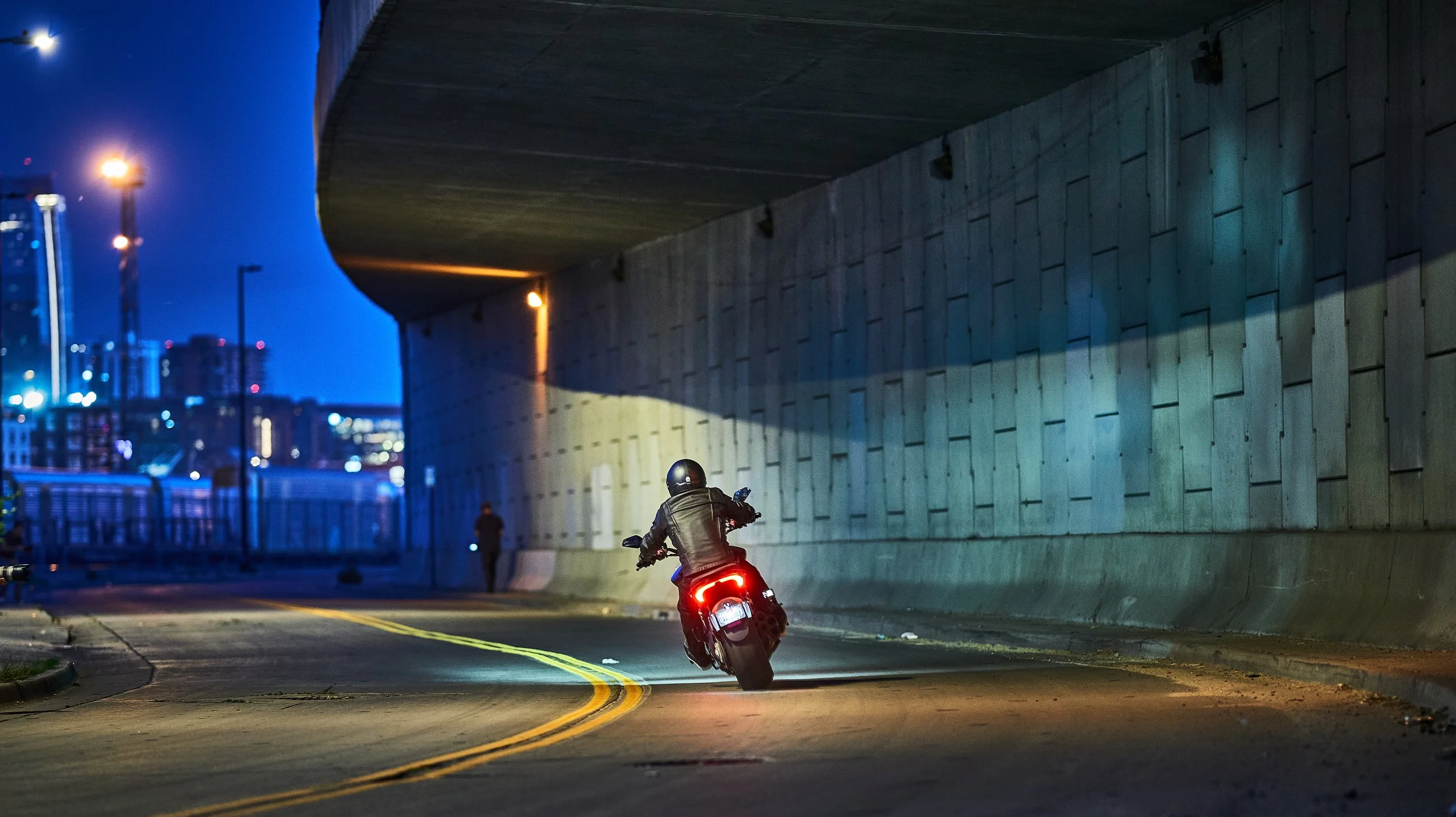 25012 Ducati Diavel 0232.jpg