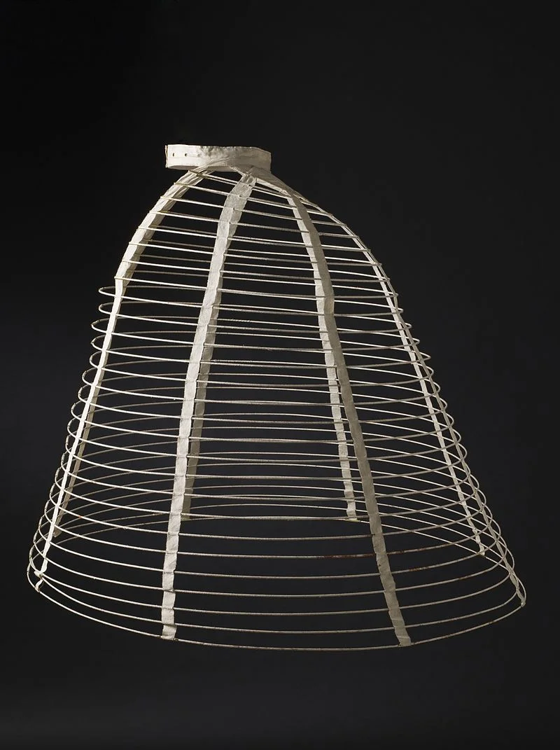 Woman's_Cage_Crinoline_LACMA_M.2007.211.380.jpg
