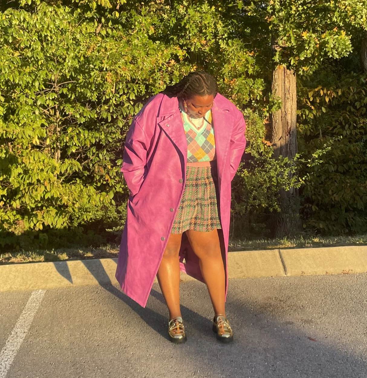 Why do all the girls dress the same? 