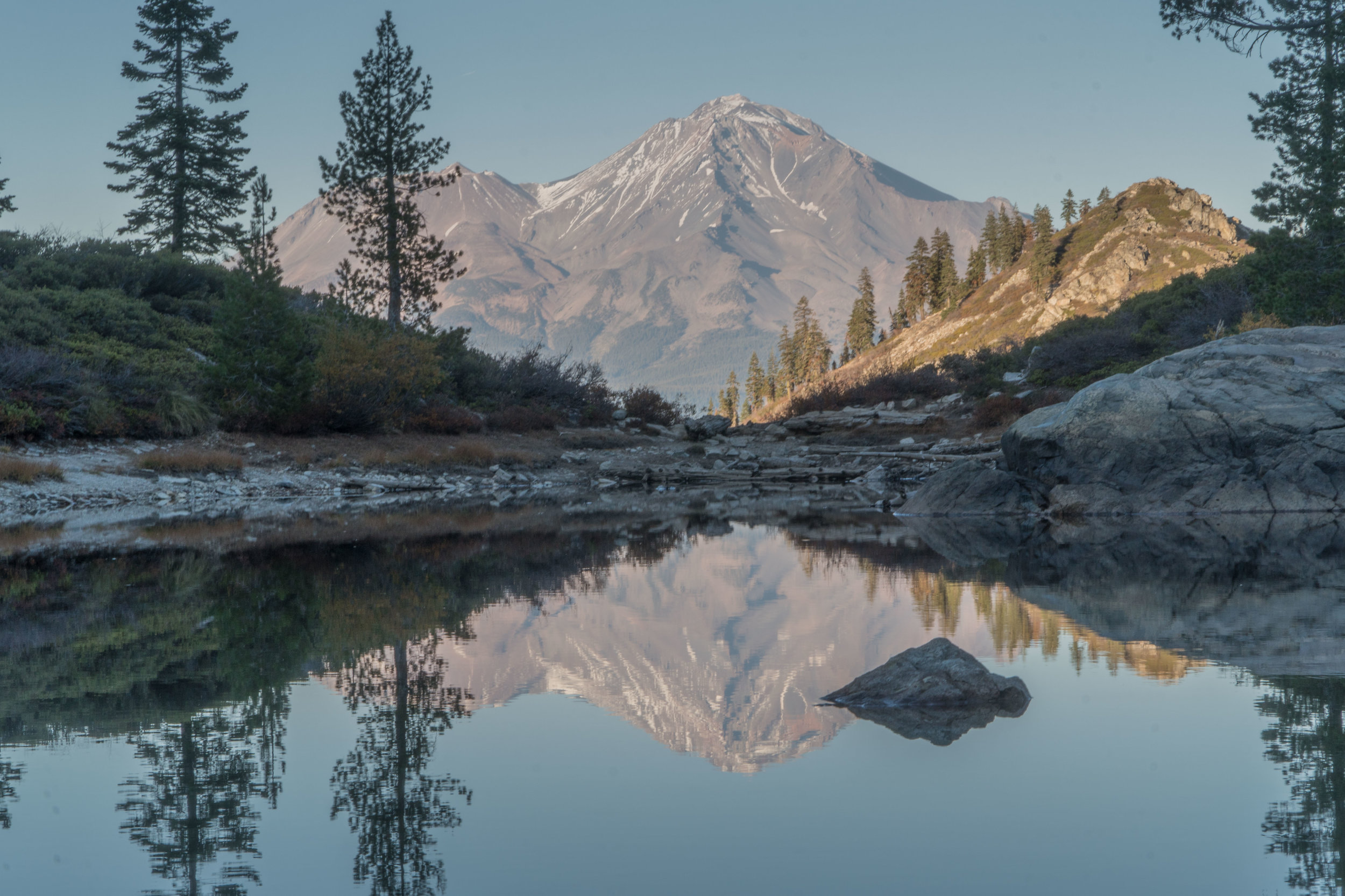 Mt Shasta Hiking Free Camping (1 of 7).jpg