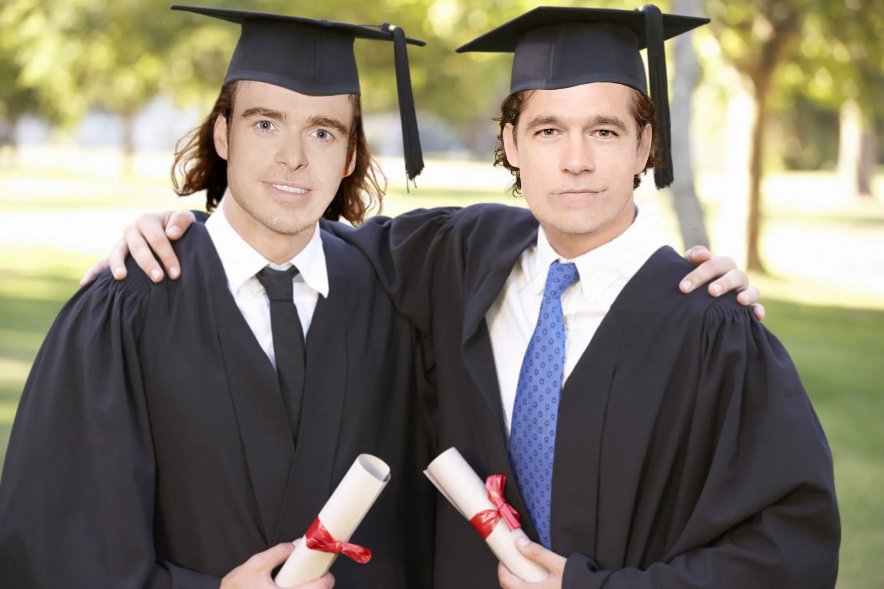 GRADUATION2small.jpg