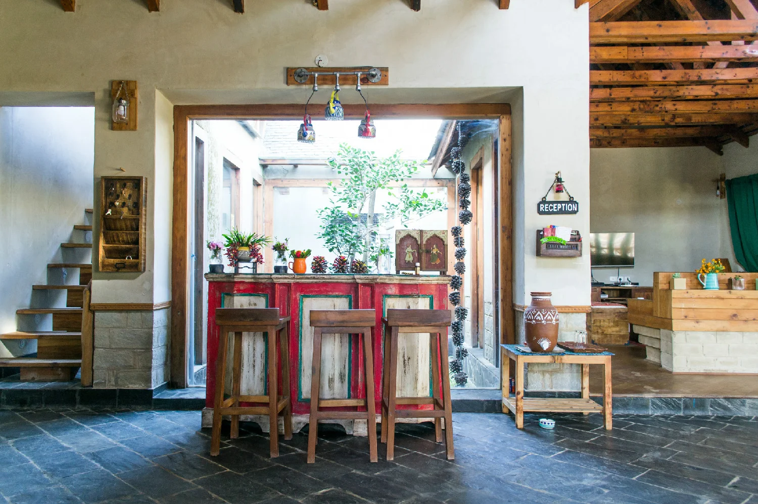 Bar reception.jpg