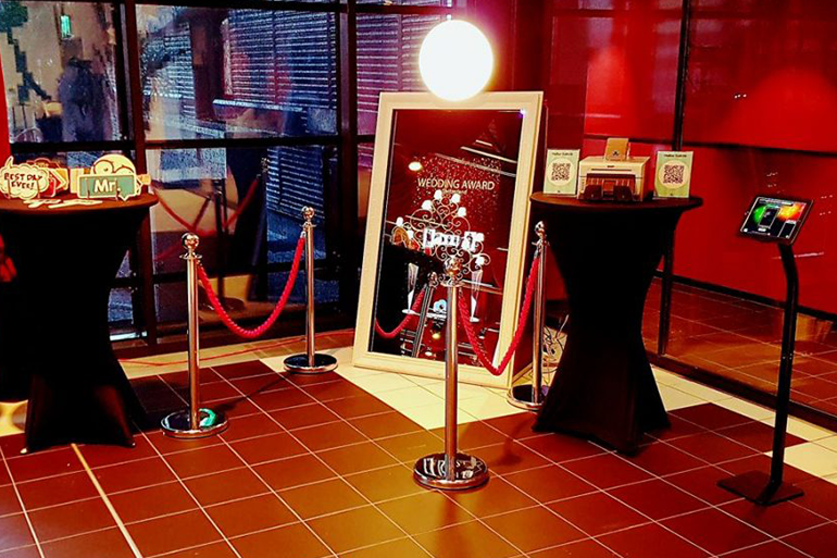 The Magic Mirror Booth! Create Custom Templates! 4x6 Filmstrips! Check out the Mirror Booth in action. Click the link below… https://www.youtube.com/watch?v=wOM0OOkDXQE