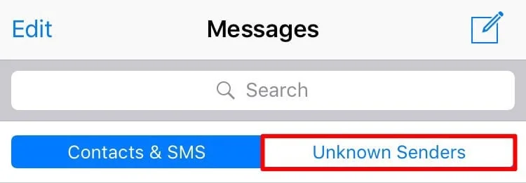 Two_tabs_in_Messages_iPhone.jpg