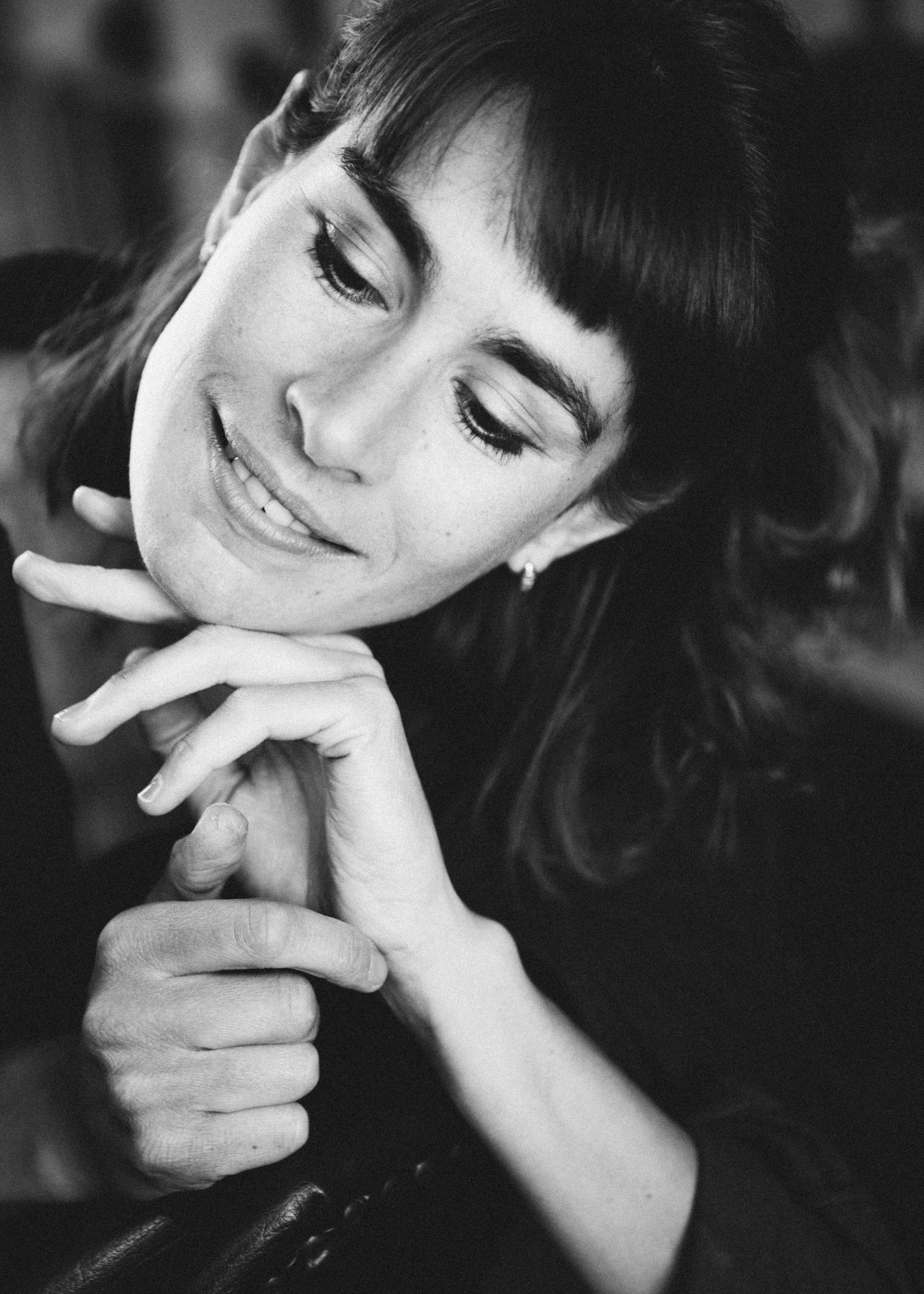 DAGNA L. VINET