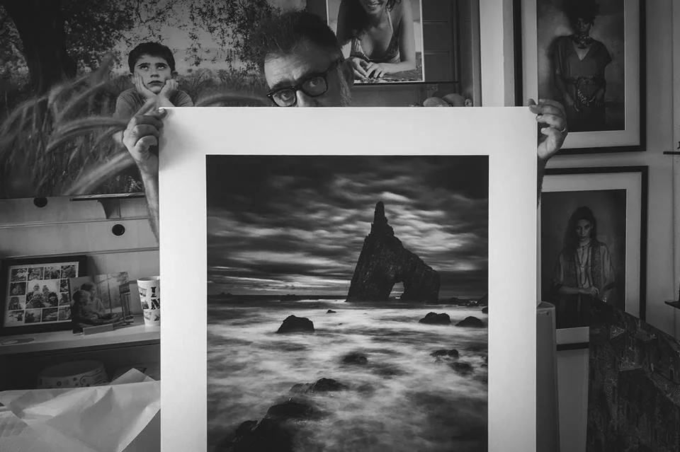 Le stampe della mostra "Time (&) Matters" di Vieri Bottazzini, ImagO 2018 Vieri Bottazzini: www.vieribottazzini.com ImagOrbetello: www.imagorbetello.com FujiFilm X-T1 - FujiFilm XF 18-55mm f2-8-4R LM OIS