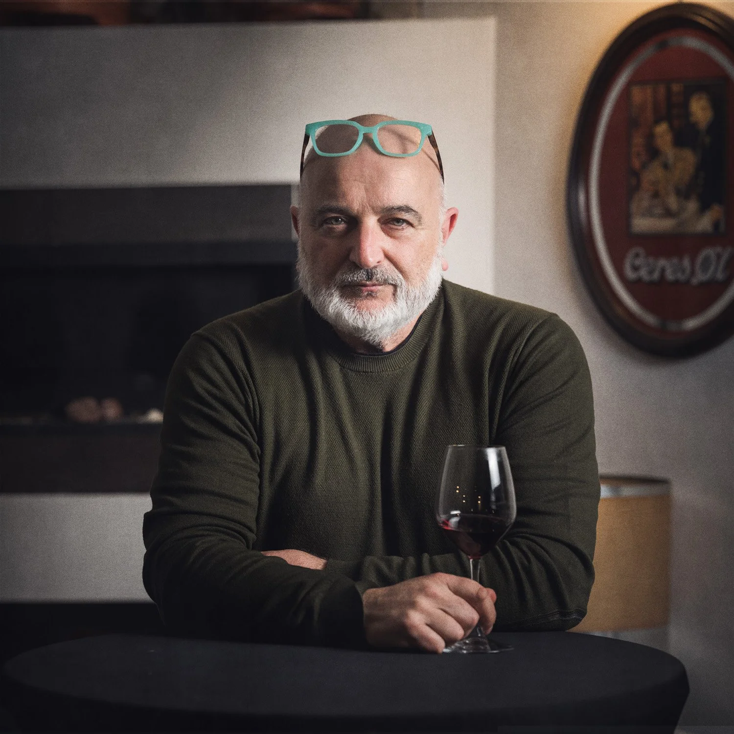 Ritratto di Riccardo Veltroni, titolare di Fotonova, durante la presentazione del sistema Fujifilm GFX Large Format