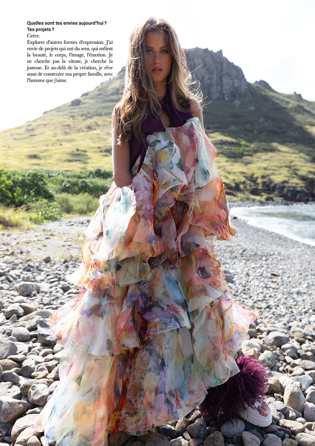 JNSN-edito-LUI_Magazine_Nouvelle_Série_#8_Sasha_Nikolic_Camellia_Menard-Etienne_Jeanson-09_03_2026-Capture d’écran 2026-03-11 à 10.41.57.png