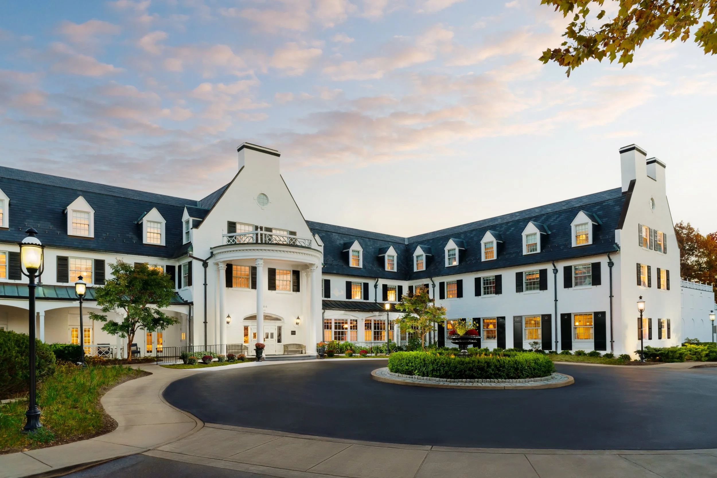 20241020_Nittany_Lion_Inn_Dusk_Exterior.jpg