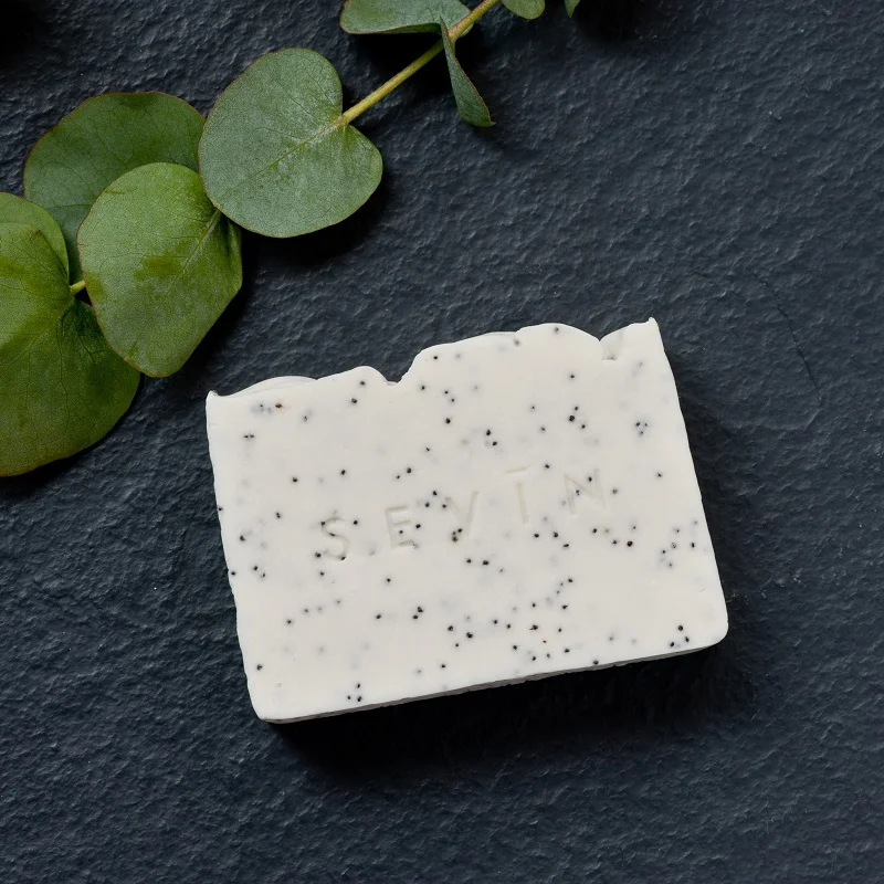 porcelain white scrub sevin 05.jpg