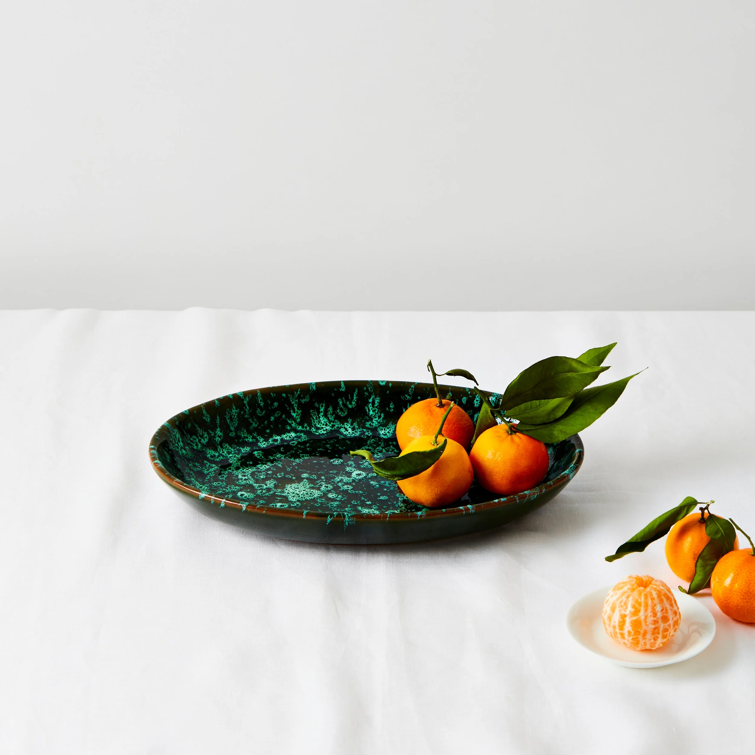Emma+Cerasulo_Medium+Oval+Platter_Green.jpg