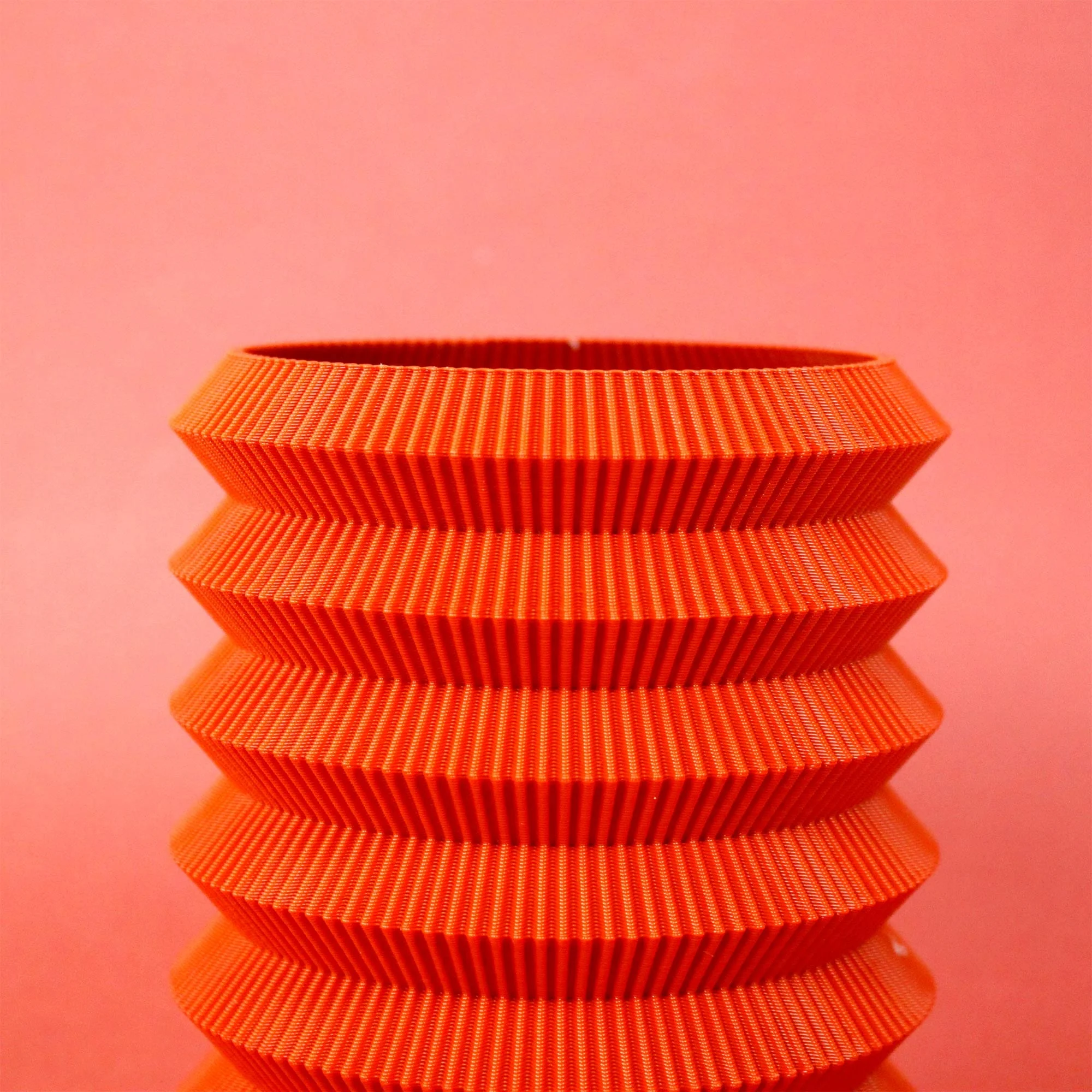 3D VASE UAU PROJECT 2.jpg