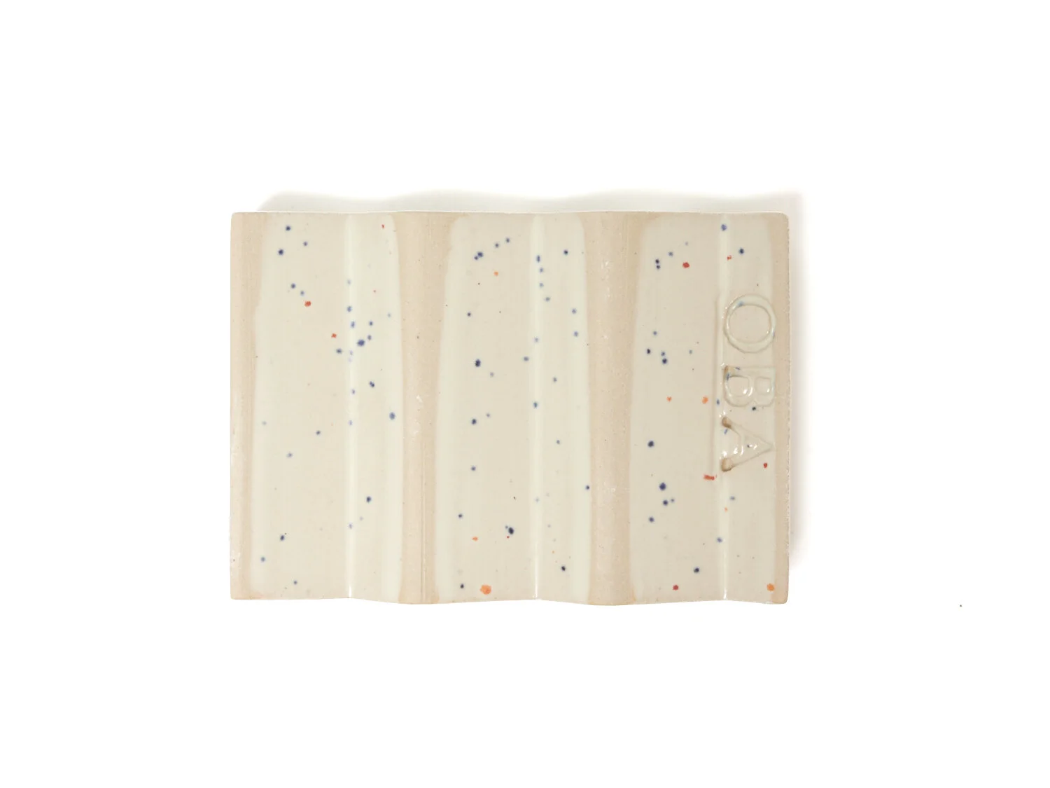 4-RM-white-with-dots.jpg