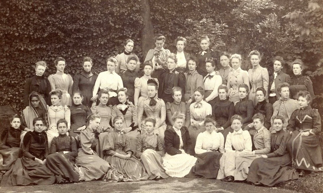 College photgraph small.jpg