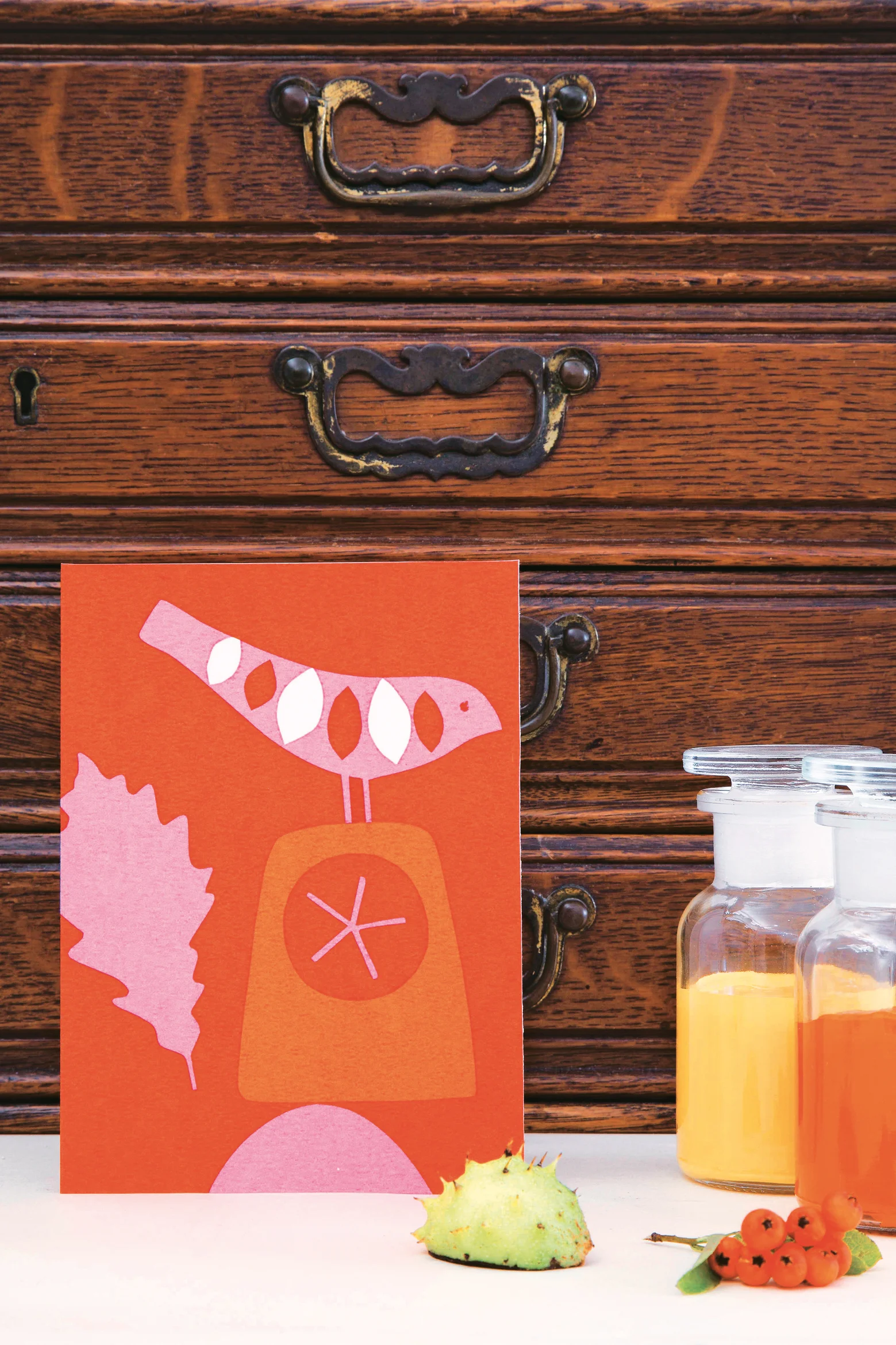 Card by Sarah Hamilton image by James Bolston The book is divided into two sections, the first contains an informative account of the history of greetings card giving, along with all the nitty gritty and practical detail to help get you started with card creation and sales. There is also an invaluable chapter by artist agent Jehane Boden Spiers giving inside advice on liscencing art work as well as insight into the deals available to designers to increase their portfolio of earning potential as well as providing a nest egg.