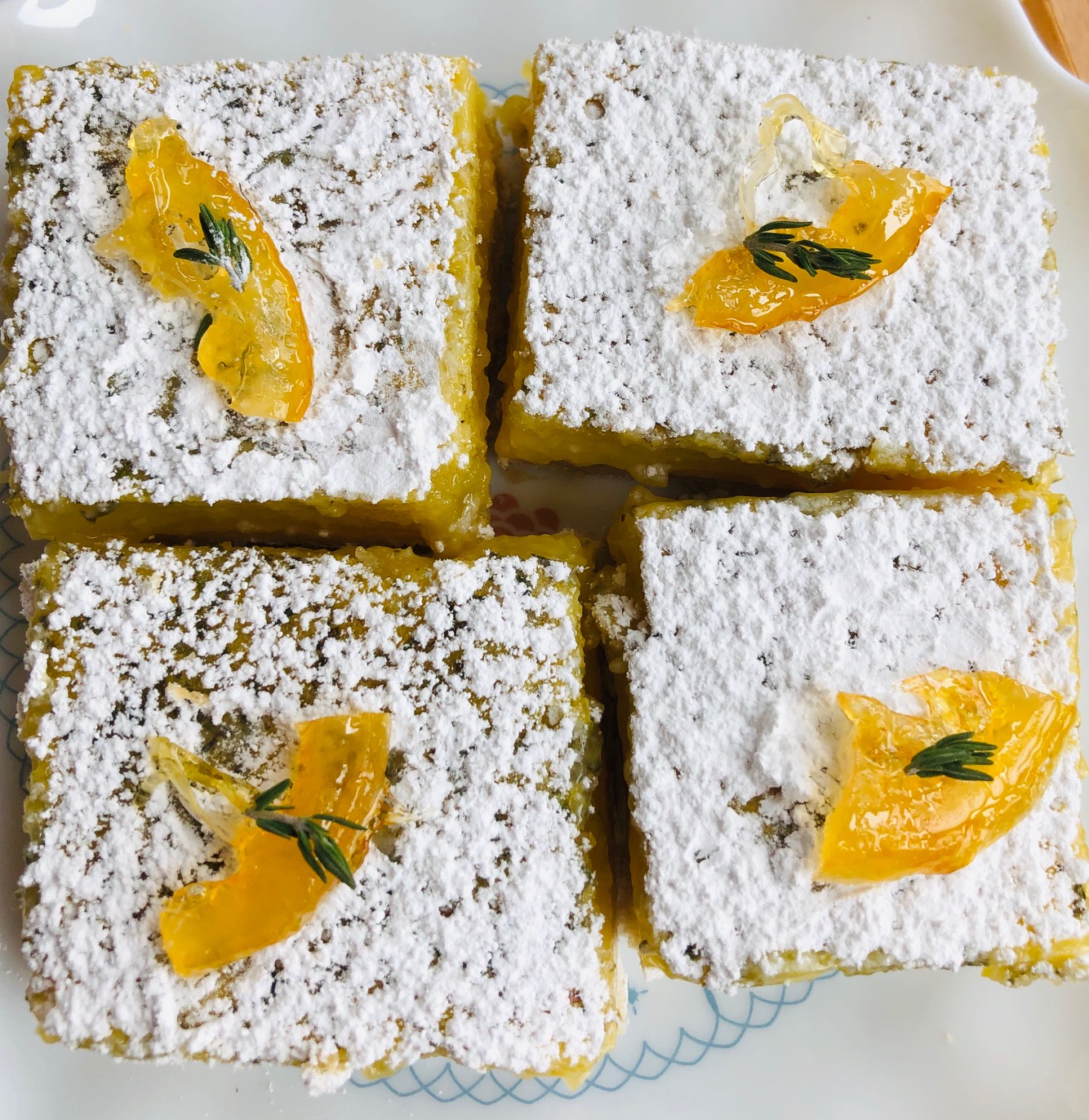 lemon bars.jpeg