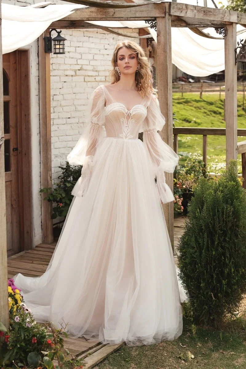Chic Nostalgia Lia