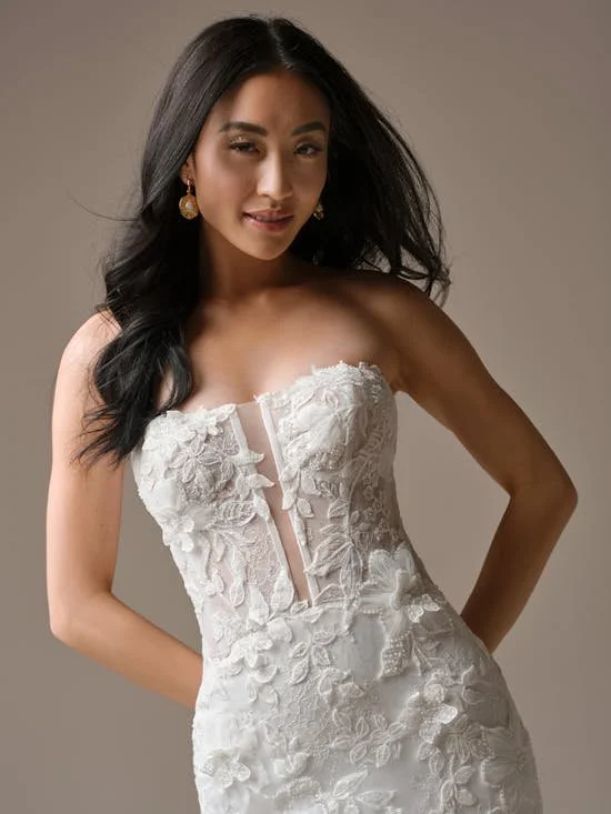 Maggie-Sottero-Laurie-Fit-and-Flare-Wedding-Dress-26MK428A01-Alt51-IV001.jpg