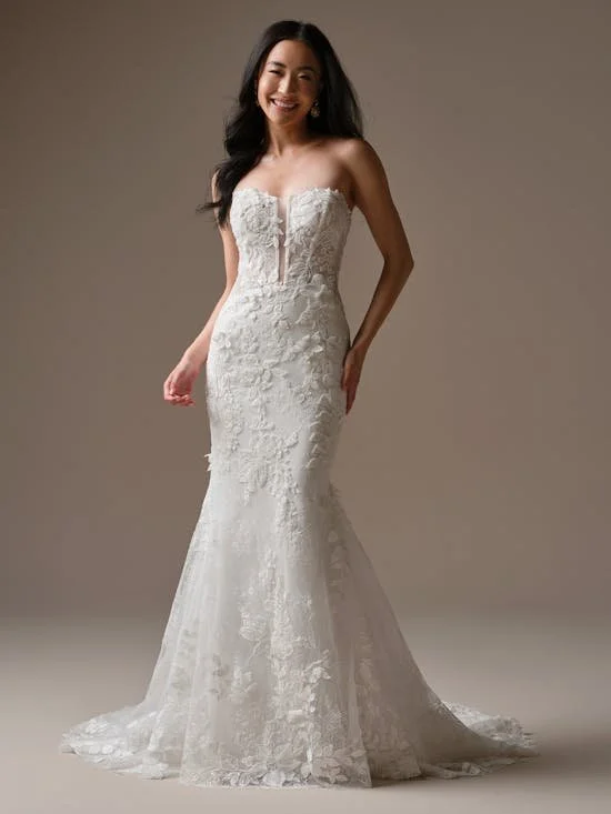 Maggie-Sottero-Laurie-Fit-and-Flare-Wedding-Dress-26MK428A01-Alt52-IV001.jpg