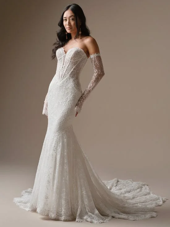 Maggie-Sottero-Bellevue-Fit-and-Flare-Wedding-Dress-26MB387A01-Alt54-IV002.jpg