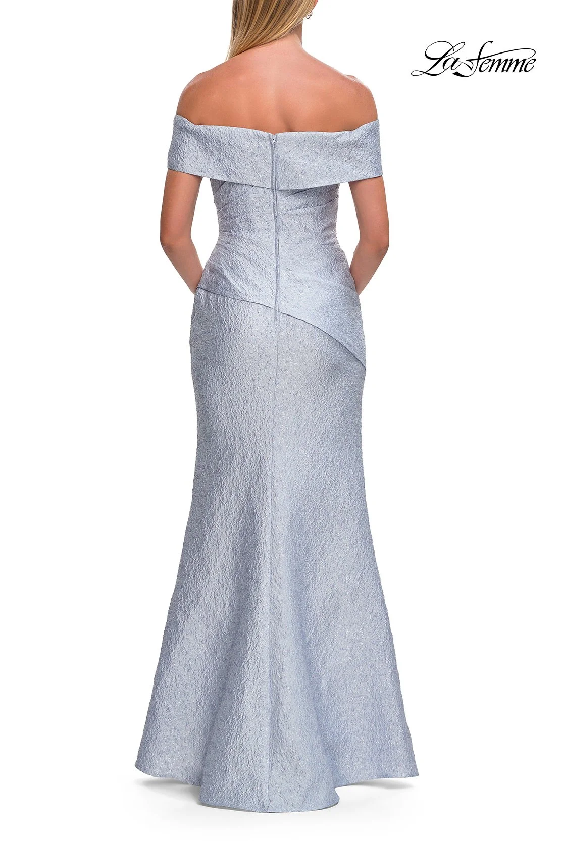 light-blue-mother-of-the-bride-dress-2-33719.jpg