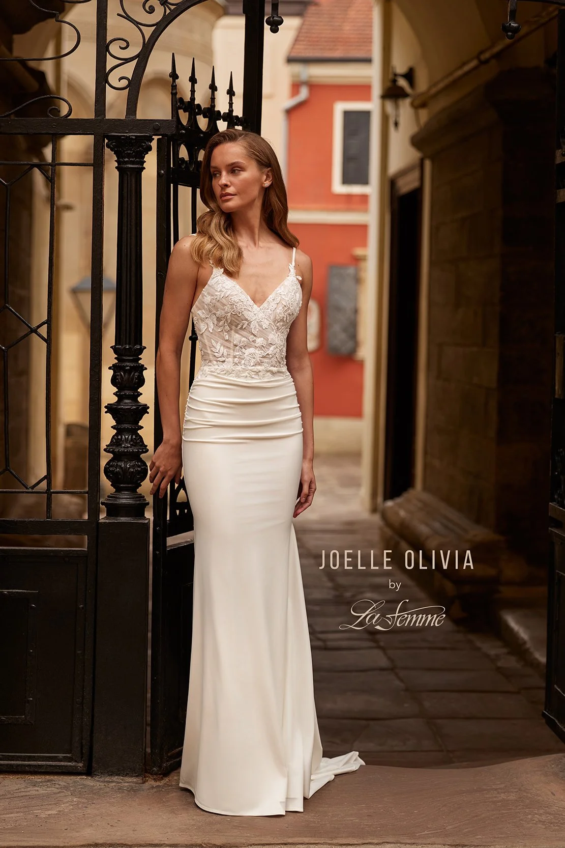 joelle-olivia-wedding-dress-ivory-6-J2182.jpg