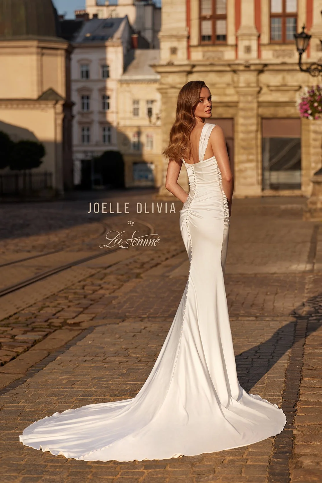 joelle-olivia-wedding-dress-diamond-white-2-J2293.jpg