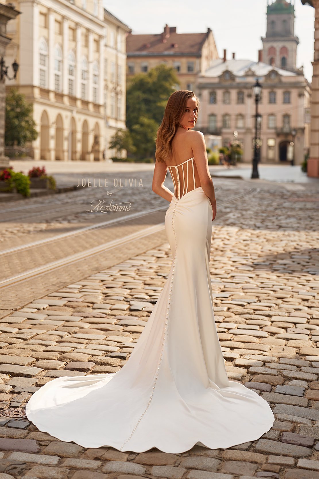 joelle-olivia-wedding-dress-ivory-7-J2277.jpg