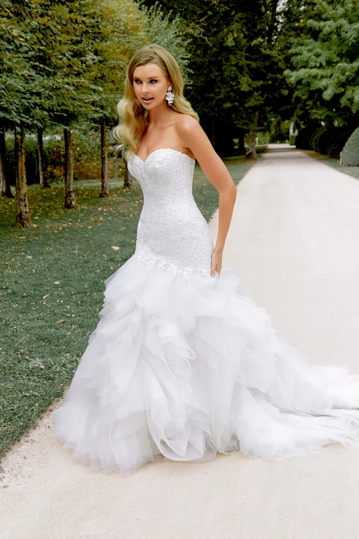 44533_X_Sincerity-Bridal_1.webp
