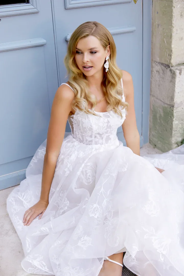 44523_X_Sincerity-Bridal_5.webp