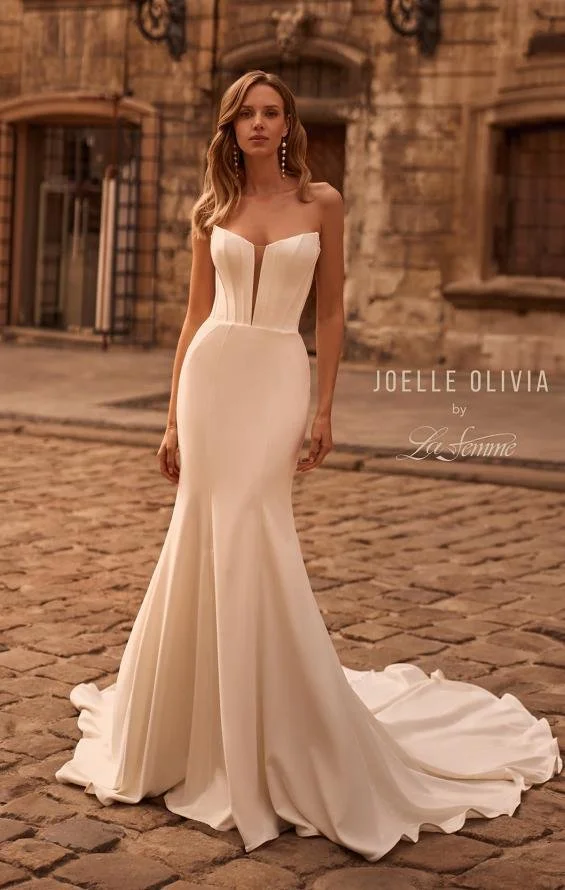 joelle-olivia-wedding-dress-ivory-1-J2256.jpg