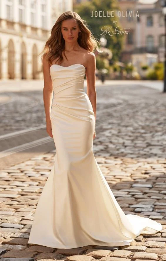 joelle-olivia-wedding-dress-ivory-1-J2277.jpg