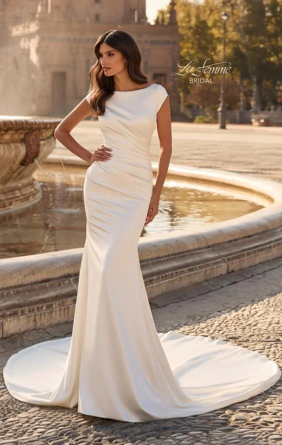 la-femme-wedding-dress-ivory-1-B1447.jpg