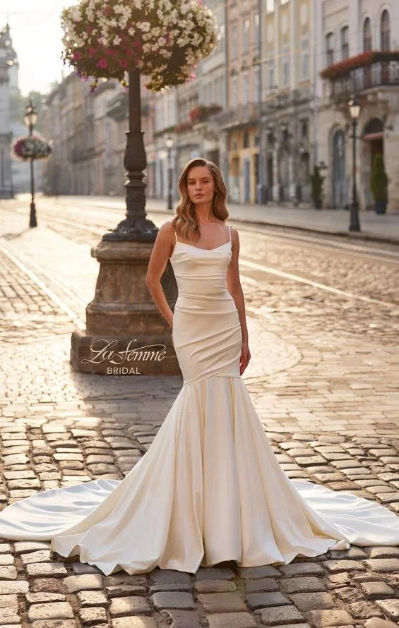 la-femme-wedding-dress-ivory-1-B1453.jpg