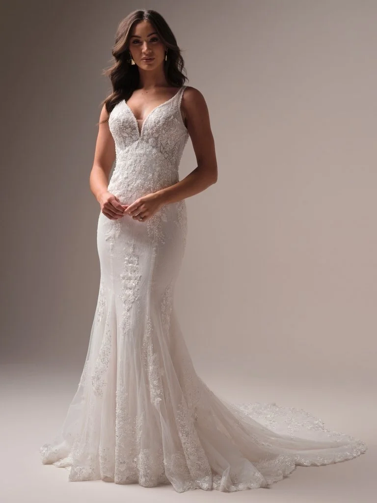 Maggie-Sottero-Eloise-Fit-and-Flare-Wedding-Dress-25MK851A01-Alt50-IV208.jpg