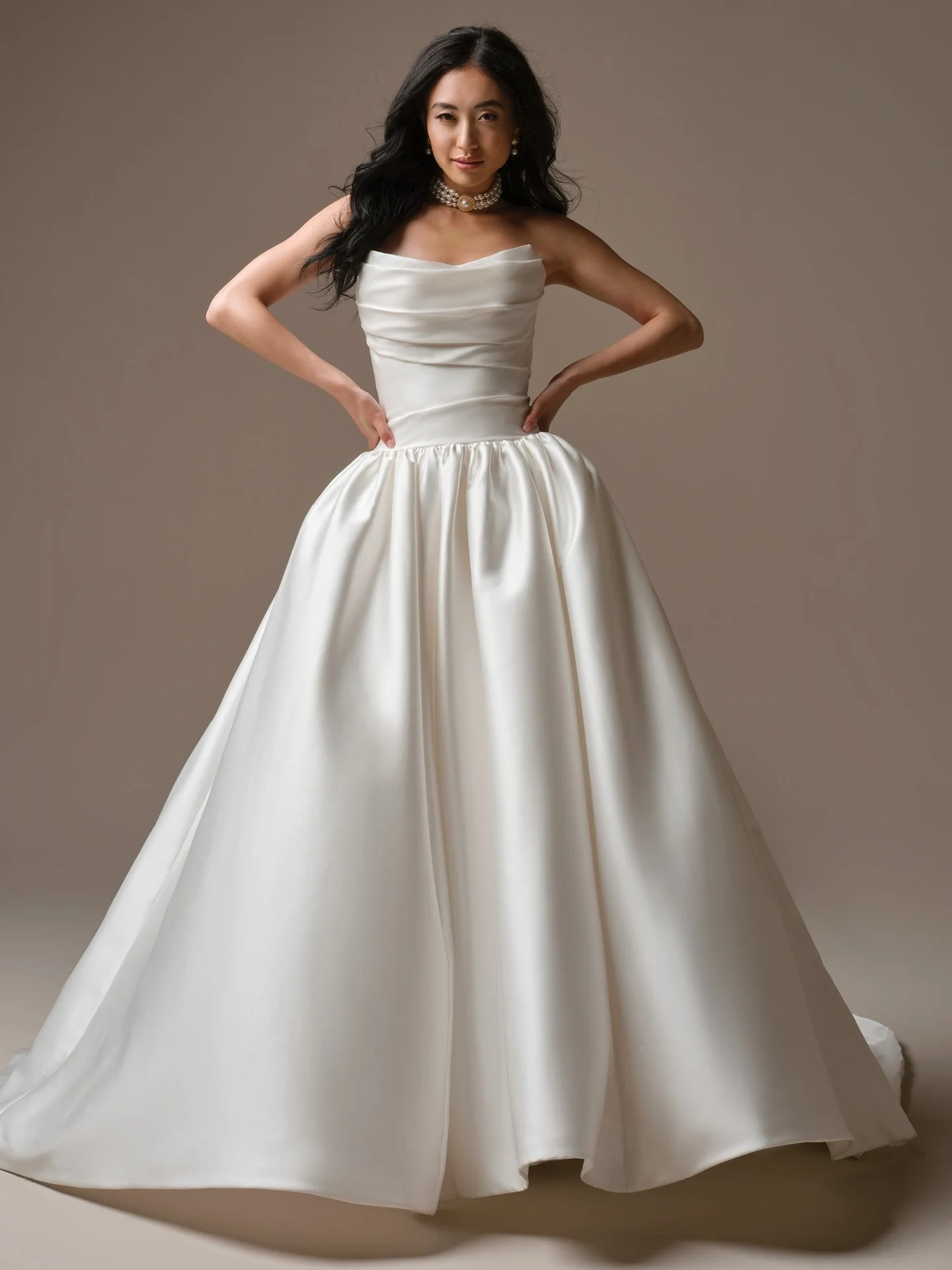 Maggie-Sottero-Sylvana-Ballgown-Wedding-Dress-26MS482A01-Alt51-IV002.jpg