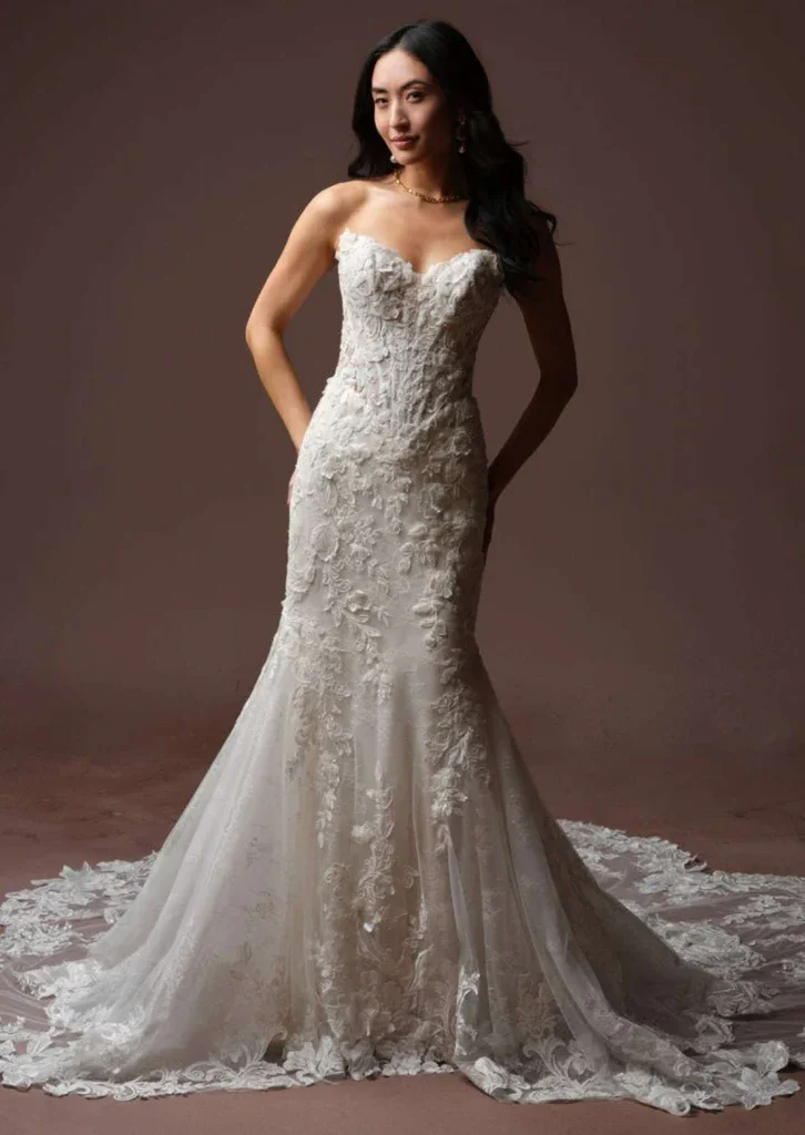 Maggie-Sottero-Estelle-Wedding-Dress_1024x1024.webp