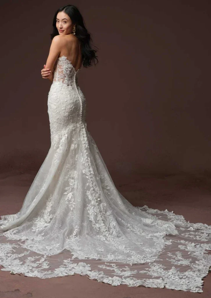 Maggie-Sottero-Estelle-Wedding-Dress_1_1024x1024.webp