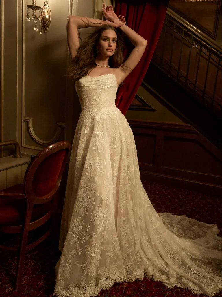 Maggie-Sottero-Maelle-A-line-Wedding-Dress-F6MB210A01-PROMO5-IV052_1024x1024.webp