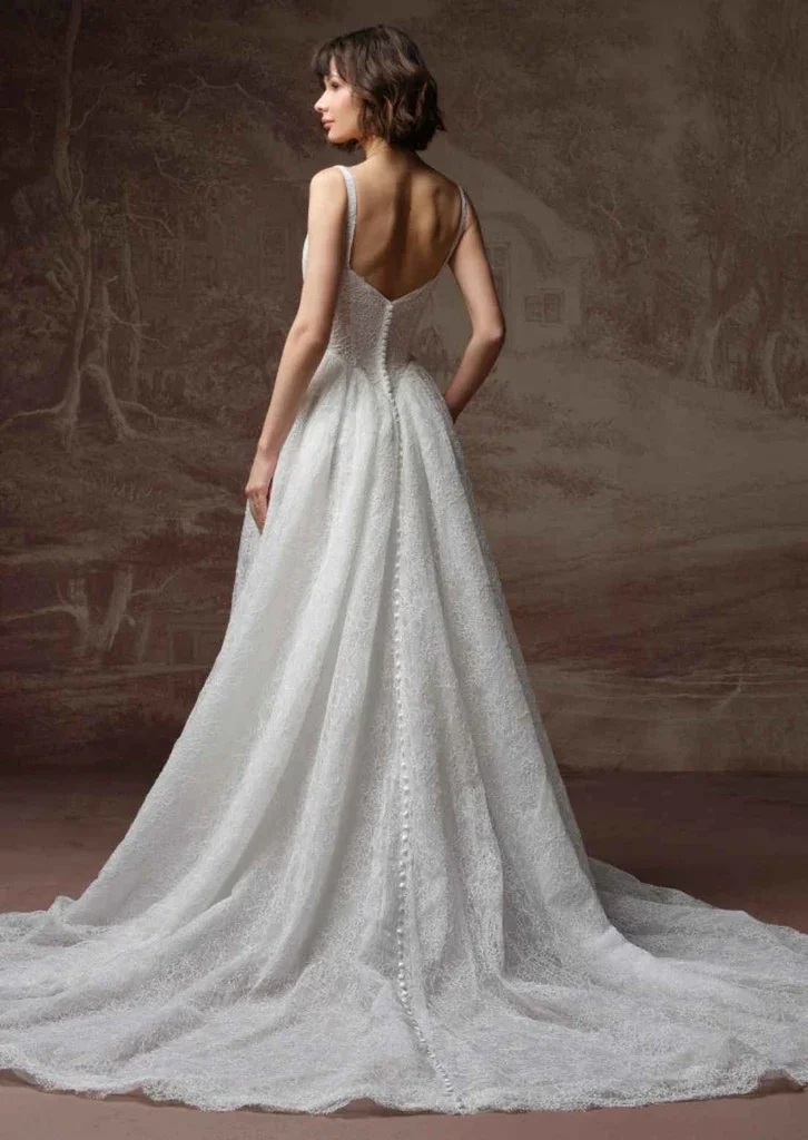 Maggie-Sottero-Autumn-Wedding-Dress_1_1024x1024.webp