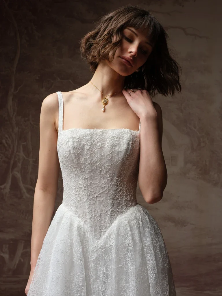 Maggie-Sottero-Autumn-Ballgown-Wedding-Dress-F6MK140A01-Alt53-IV001_1024x1024.webp