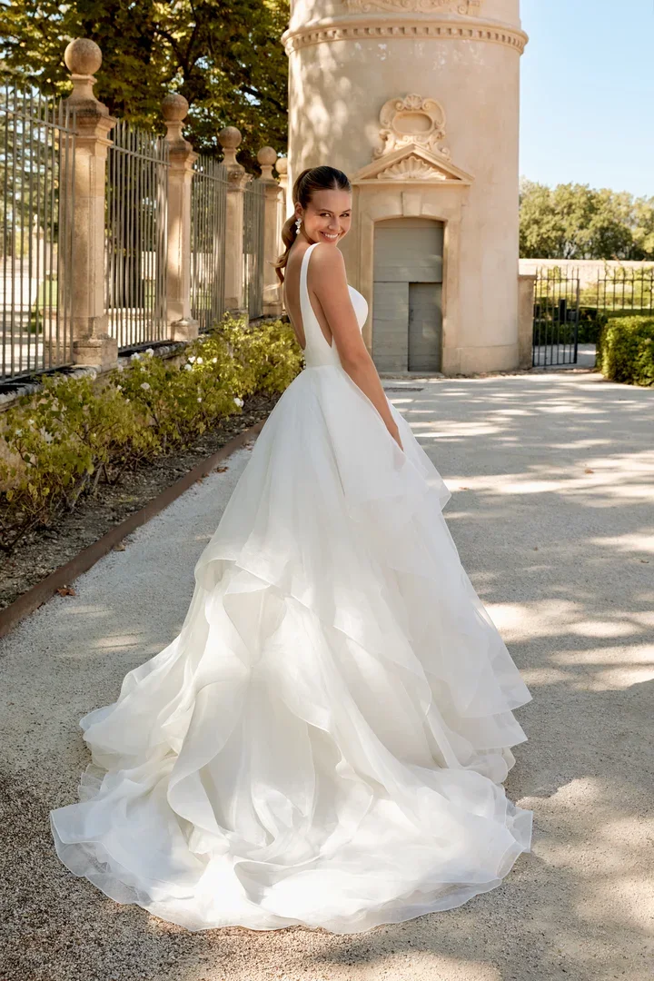 44583_FB_Sincerity-Bridal_2.webp
