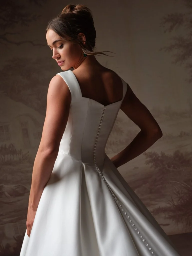 Maggie-Sottero-Pierce-Ballgown-Wedding-Dress-F6MS093A01-Alt54-IV002.jpg