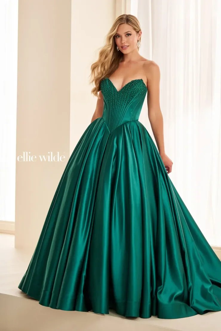 ew38020_emerald__aug__149_.740.webp