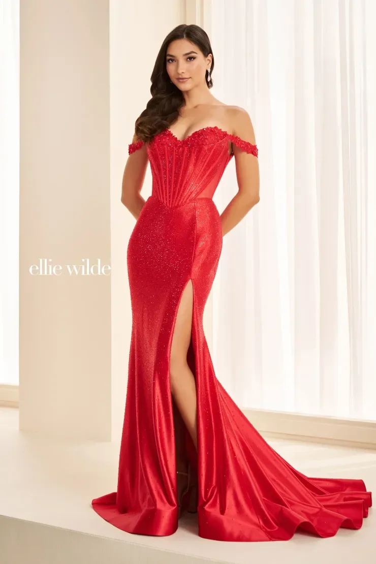 ew38139_red__aug__663_.740.webp