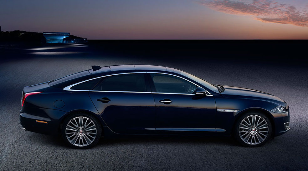 Jaguar XJL LWB - Chauffeur-driven car hire - Cobham, Surrey