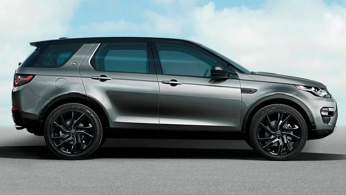 Land Rover Discovery Sport HSE - Chauffeur-driven car hire - Cobham, Surrey