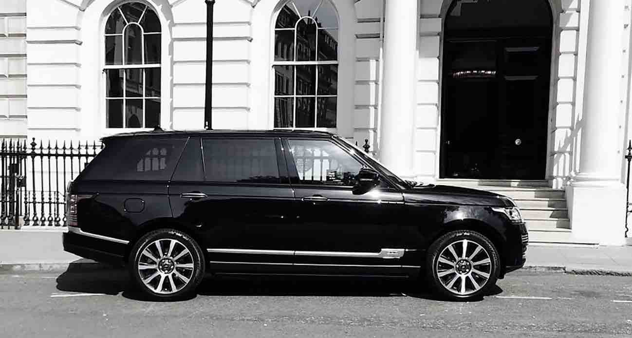 Luxury-in-motion-sussex-4x4-wedding-car-hire-range-rover-vogue.jpg