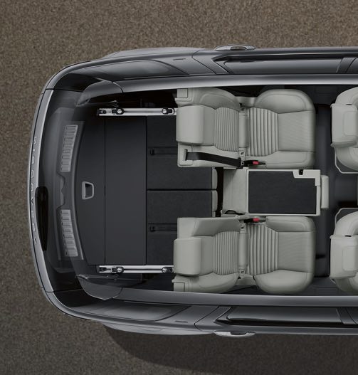 Luxury-in-motion-chauffeur-service-surrey-land-rover-discovery-sport-7-seater.jpg