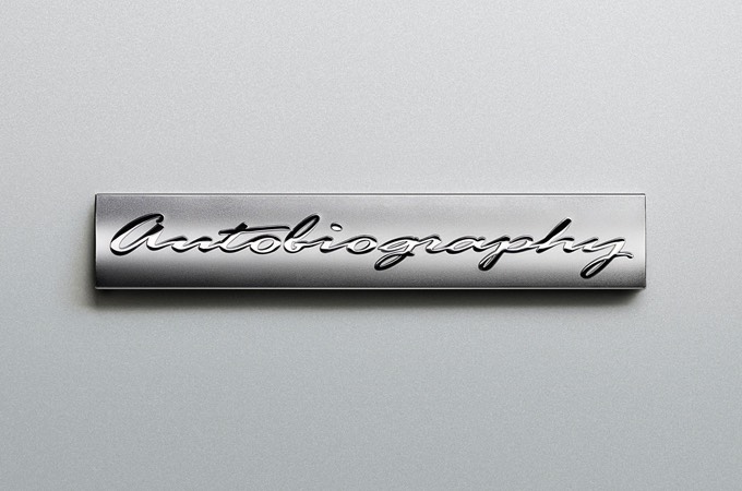 Luxury-in-motion-chauffeur-service-surrey-range-rover-autiobiography-badge.jpg